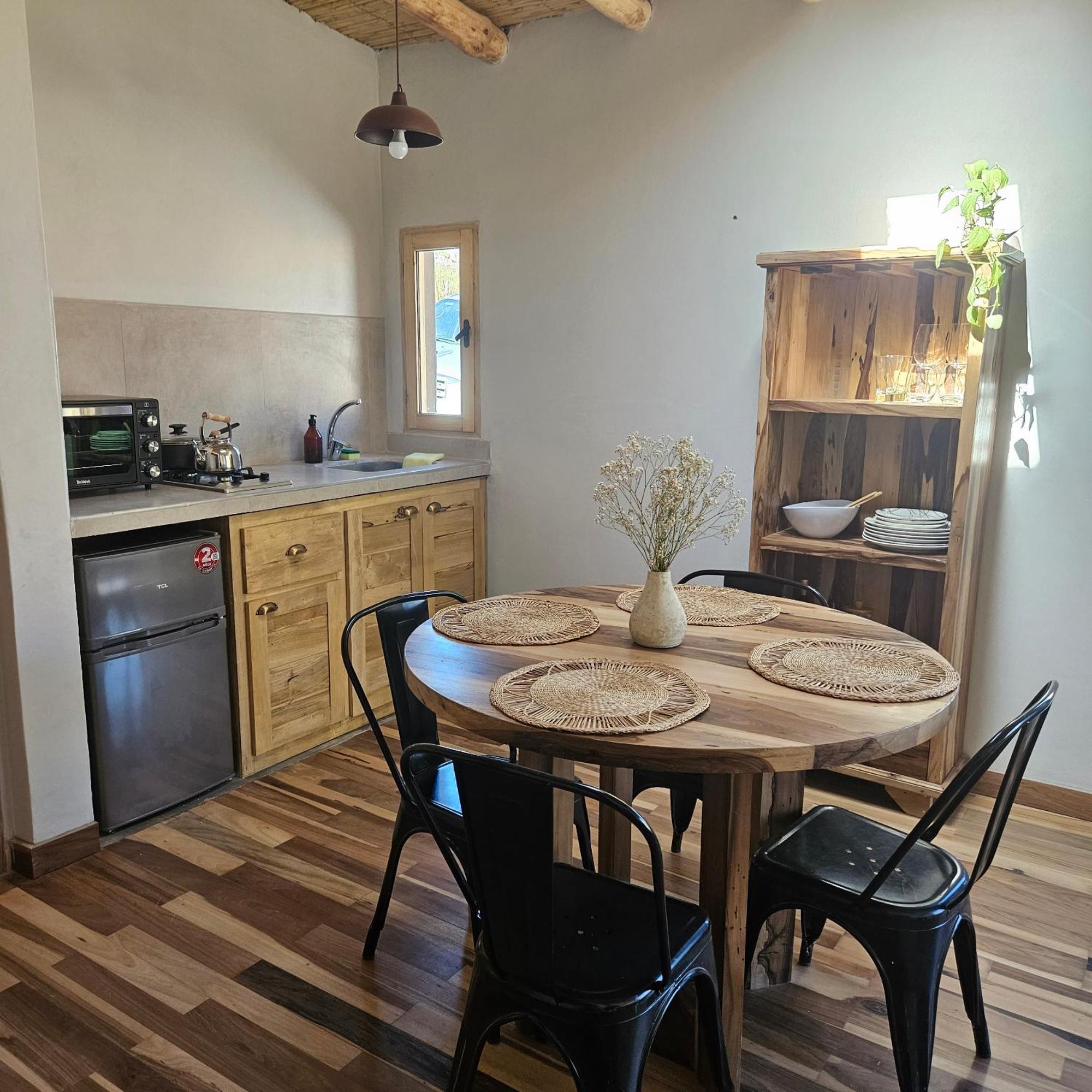Farm stay Bodega Kindgard *
